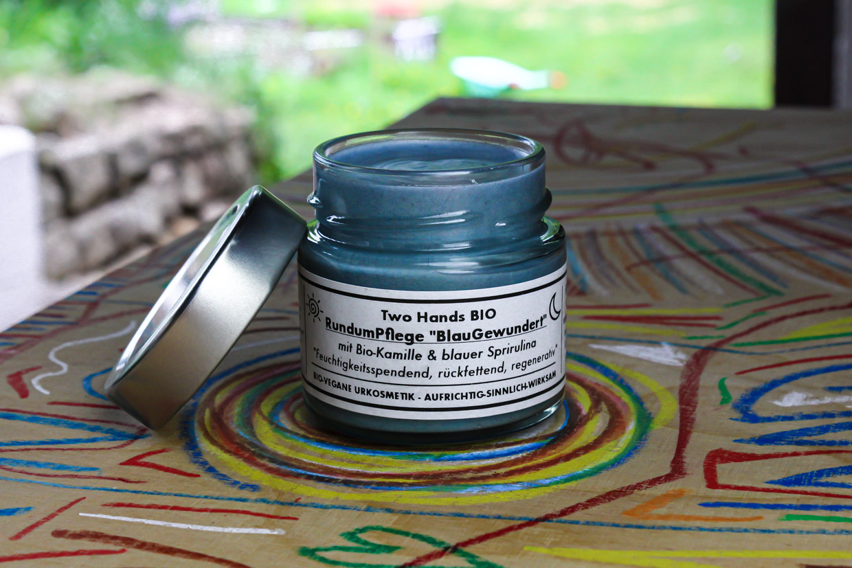 Rundumpflege-Balsam für Kinder „BlauGewundert“ mit Bio-Kamille & blauer Sprirulina - Bio Vegan